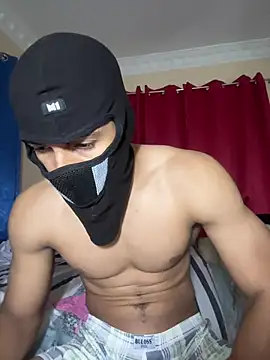 Snapshot of fragance21 chatting on 01-13-26, 04:29 fragance21 online show from 01-13-26, 04:29