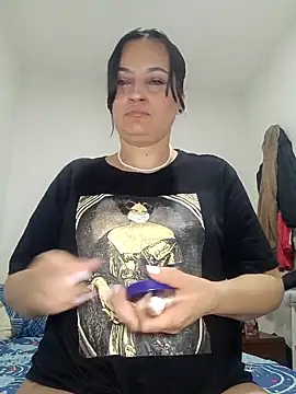 megan milf79 online show from 04-12-26, 12:26