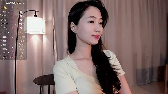 Snapshot of SeulBi chatting on 11-17-25, 05:08 SeulBi online show from 11-17-25, 05:08