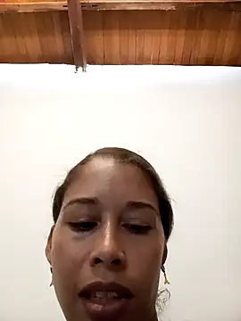 Snapshot of Sexi_girl29 chatting on 11-11-25, 10:21 Sexi girl29 online show from 11-11-25, 10:21