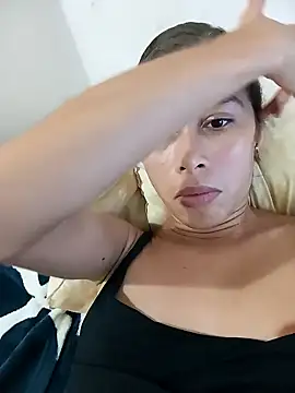 Snapshot of Sexi_girl29 chatting on 11-23-25, 02:00 Sexi girl29 online show from 11-23-25, 02:00