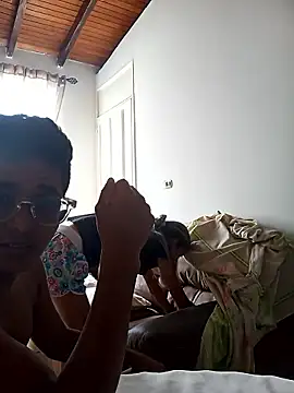 Snapshot of Sexi_girl29 chatting on 01-12-26, 02:44 Sexi girl29 online show from 01-12-26, 02:44