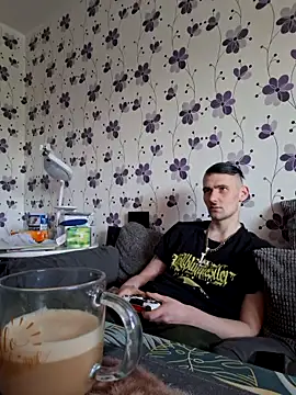 Snapshot of ThePython666 chatting on 03-26-26, 04:01 ThePython666 online show from 03-26-26, 04:01