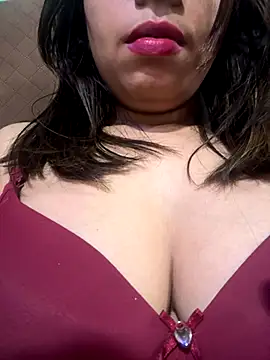 Snapshot of lustyindiancouple chatting on 12-04-25, 11:30 lustyindiancouple online show from 12-04-25, 11:30