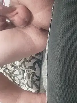 gui67675 online show from 10-23-25, 06:50