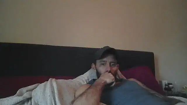 Snapshot of whowantsacreampie chatting on 10-31-25, 12:17 whowantsacreampie online show from 10-31-25, 12:17