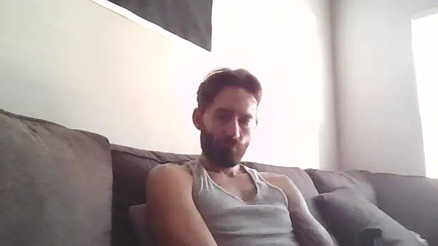 Snapshot of whowantsacreampie chatting on 11-10-25, 01:54 whowantsacreampie online show from 11-10-25, 01:54