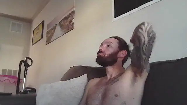 Snapshot of whowantsacreampie chatting on 11-18-25, 12:53 whowantsacreampie online show from 11-18-25, 12:53