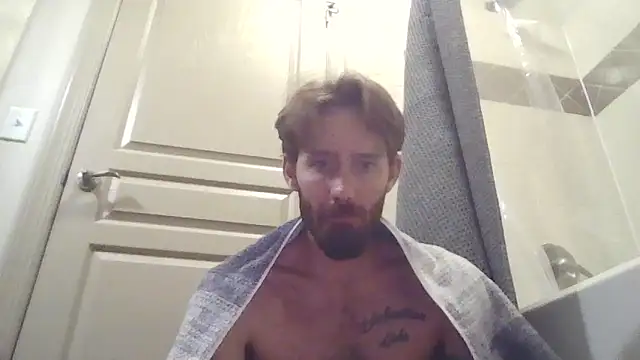 Snapshot of whowantsacreampie chatting on 12-16-25, 01:05 whowantsacreampie online show from 12-16-25, 01:05