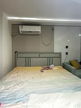 xibao379 online show from 11-28-25, 12:30