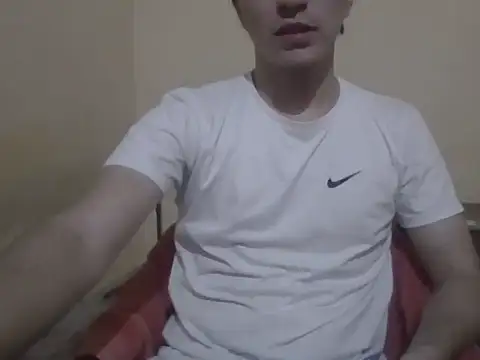 Snapshot of Visculi chatting on 12-02-25, 11:11 Visculi online show from 12-02-25, 11:11