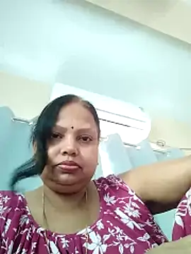 Arohi35 online show from 05-18-26, 02:18