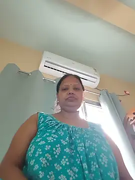 Arohi35 online show from 05-25-26, 01:00