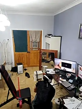 Snapshot of Nick-Ox chatting on 06-04-26, 07:53 Nick-Ox online show from 06-04-26, 07:53