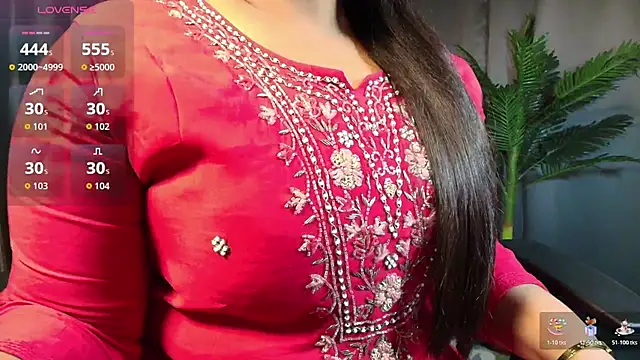 Snapshot of _Lisha_ chatting on 11-12-25, 06:41 Lisha online show from 11-12-25, 06:41