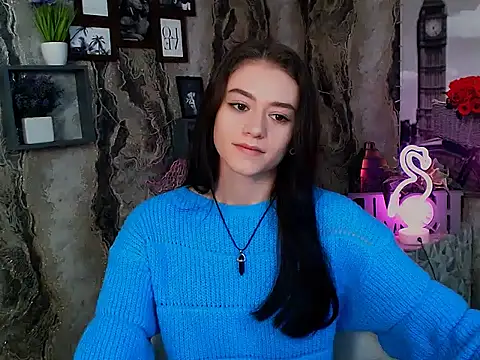 Snapshot of LanaTey chatting on 10-23-25, 01:32 LanaTey online show from 10-23-25, 01:32