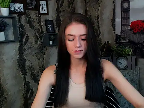 Snapshot of LanaTey chatting on 10-30-25, 02:40 LanaTey online show from 10-30-25, 02:40