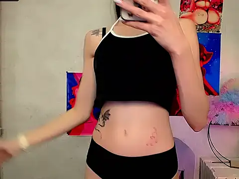 Snapshot of LanaTey chatting on 11-03-25, 01:01 LanaTey online show from 11-03-25, 01:01