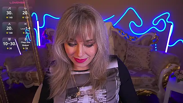 CandyLadyyy online show from 10-18-25, 08:42