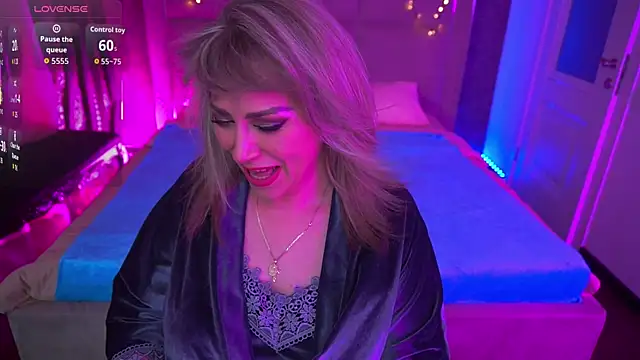 CandyLadyyy online show from 06-04-26, 08:59