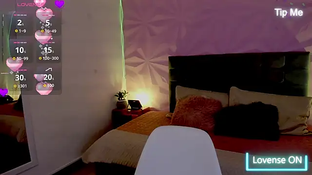 Snapshot of jenn_cg chatting on 07-25-26, 07:22 jenn cg online show from 07-25-26, 07:22