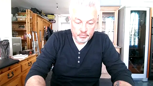 Berg Boy online show from 03-20-25, 11:16