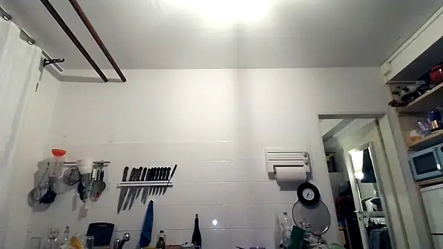 Snapshot of Berg_Boy chatting on 01-09-26, 05:32 Berg Boy online show from 01-09-26, 05:32