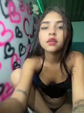kityy playful online show from 10-20-25, 04:13