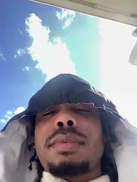 Snapshot of anthonyroth chatting on 02-09-26, 05:50 anthonyroth online show from 02-09-26, 05:50