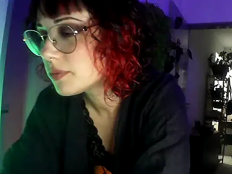 Acid Girl Ofc online show from 10-21-25, 03:18