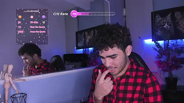 Snapshot of LucasCarterr_ chatting on 12-04-25, 04:55 LucasCarterr online show from 12-04-25, 04:55