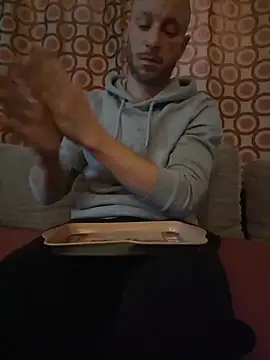 svenpfeifer online show from 11-23-25, 02:06