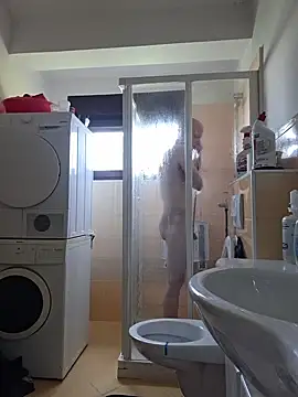 Snapshot of svenpfeifer chatting on 04-16-26, 09:32 svenpfeifer online show from 04-16-26, 09:32