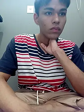 yue014 online show from 04-20-26, 07:15