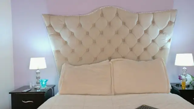 CarolineNasty online show from 10-22-25, 07:35