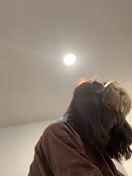 2brokegirlz online show from 09-09-25, 09:14