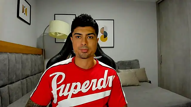 Dante Storm online show from 10-31-25, 01:39