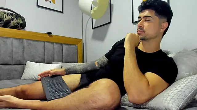 Dante Storm online show from 11-13-25, 03:22