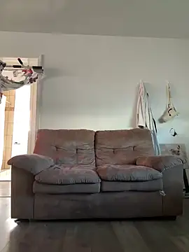 Snapshot of Foxdaguy chatting on 10-12-25, 12:37 Foxdaguy online show from 10-12-25, 12:37