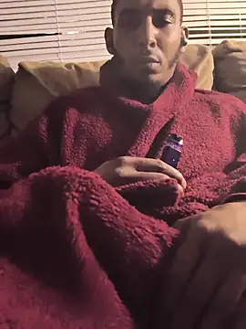 Snapshot of Foxdaguy chatting on 02-14-26, 08:33 Foxdaguy online show from 02-14-26, 08:33