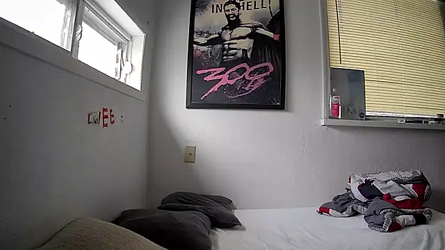 Snapshot of Foxdaguy chatting on 02-17-26, 04:24 Foxdaguy online show from 02-17-26, 04:24