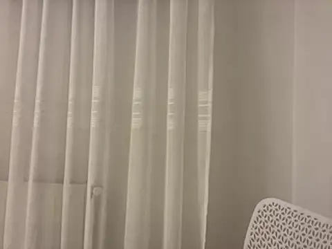Snapshot of Veramaia chatting on 06-29-26, 02:50 Veramaia online show from 06-29-26, 02:50