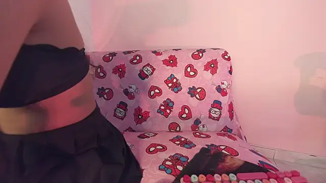 kitty-kryss online show from 04-06-26, 03:35