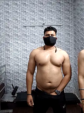 sumitsharma72 online show from 04-11-26, 06:23