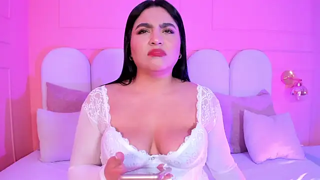 eva sainnt online show from 11-24-25, 03:28