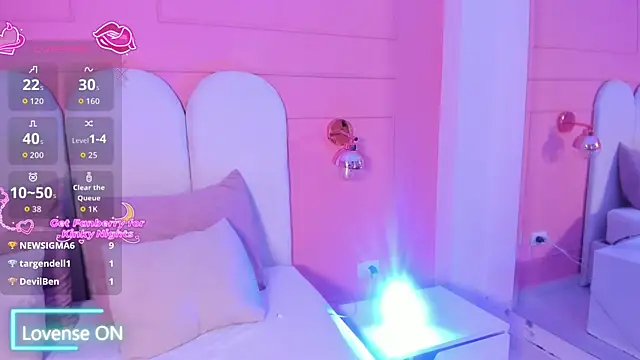 eva sainnt online show from 12-21-25, 04:58