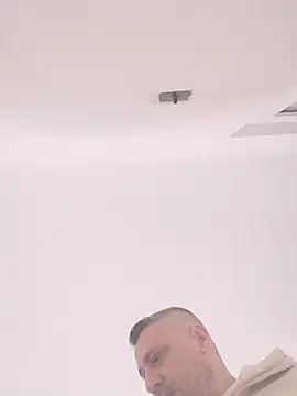 yourflowerpink online show from 02-14-26, 11:51