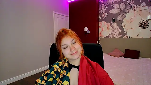 AngelinaLow online show from 04-04-26, 05:27