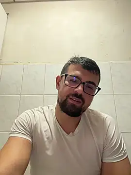 Snapshot of whatthedoctorordered chatting on 12-15-25, 08:02 whatthedoctorordered online show from 12-15-25, 08:02