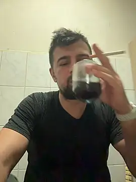 Snapshot of whatthedoctorordered chatting on 12-17-25, 12:27 whatthedoctorordered online show from 12-17-25, 12:27